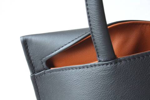 Wave / Medium Handbag - Olbrish b - Schwarz/Oker - Bild: A3